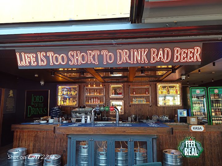 Sir winston pub salihli
