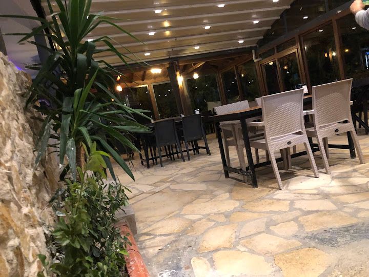 512 lounge