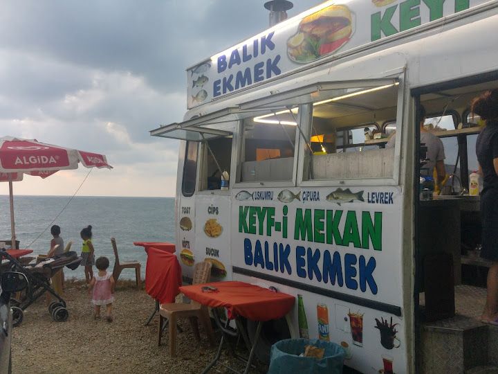 Ekmek Arası Balık