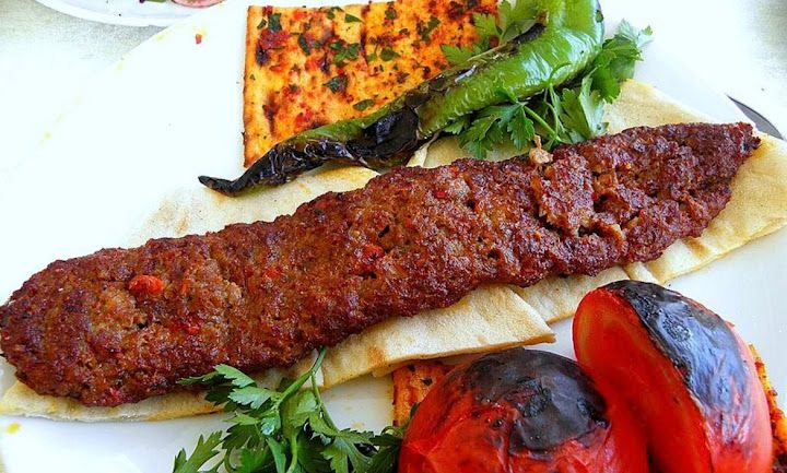 Ferit Usta Kebap Evi