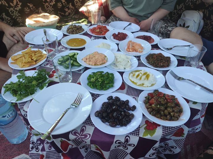 Yeşilköşk Kahvaltı Bahçesi