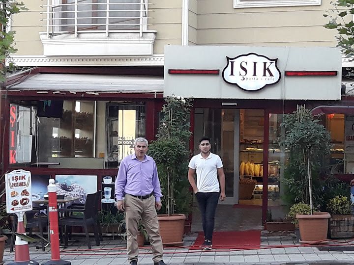 Işık Pastaneleri