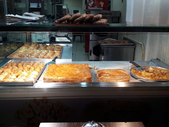 Meşhur Sarıyer Börekçisi (orhan Usta) Sarıgazi