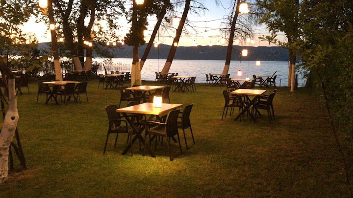 Tea & Coffee, Nice Setting.