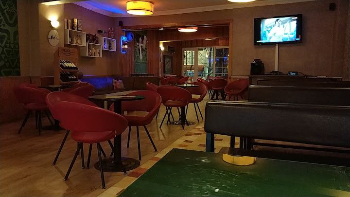 Saray Teras Pub