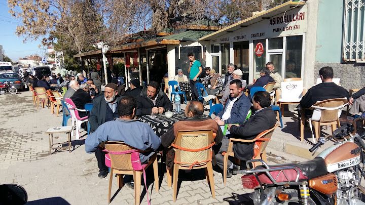 Aşıroğulları Park Çay Bahçesi