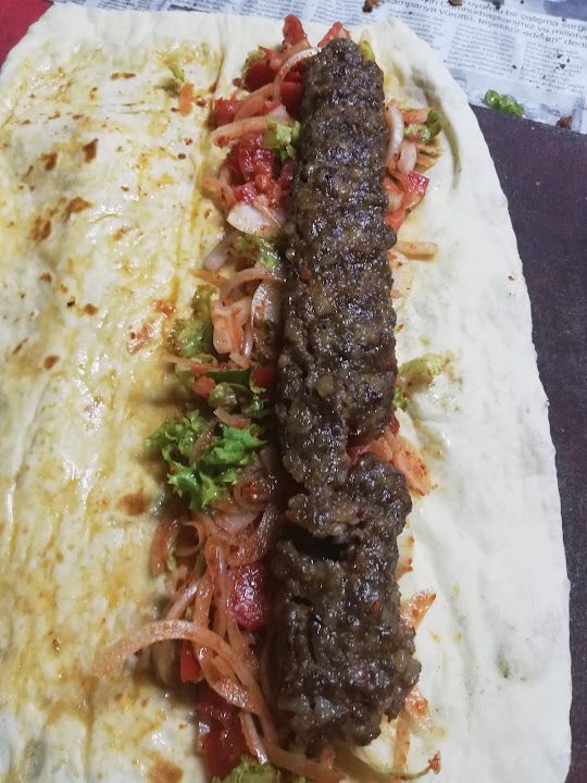 Çınar Altı Pide ve Kebap salonu