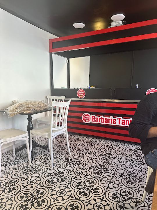 BARBARİS TANTUNİ