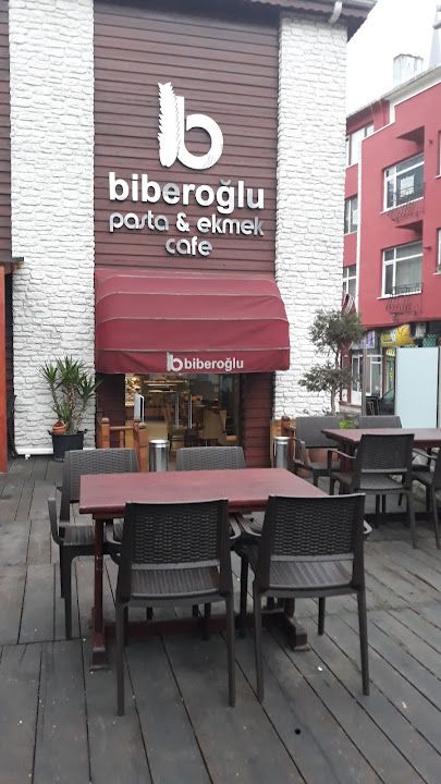 Biberoğlu Pasta & Ekmek Cafe