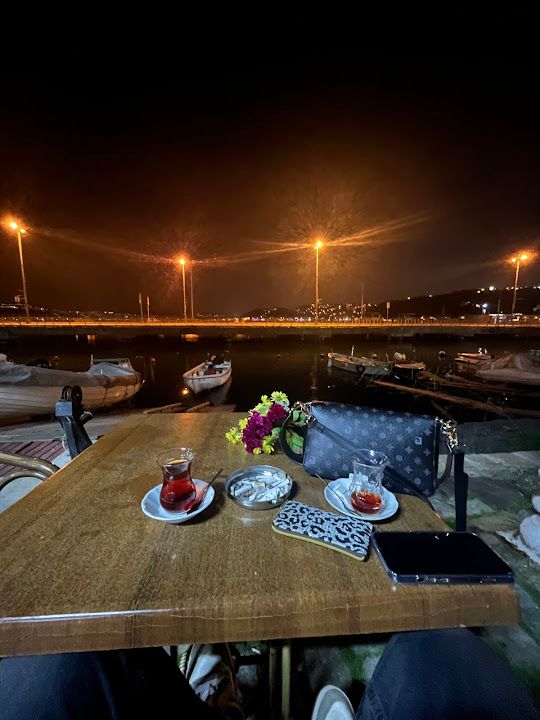 Büyükdere Çay Bahçesi