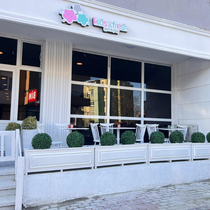 Kids&Fresh Cafe