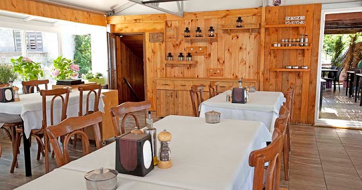 Qarip Restaurant