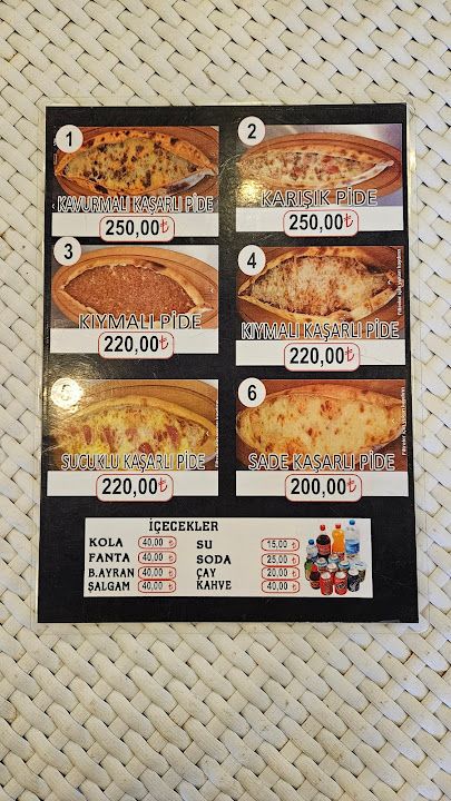 Rumeli Kavağı Börekçisi
