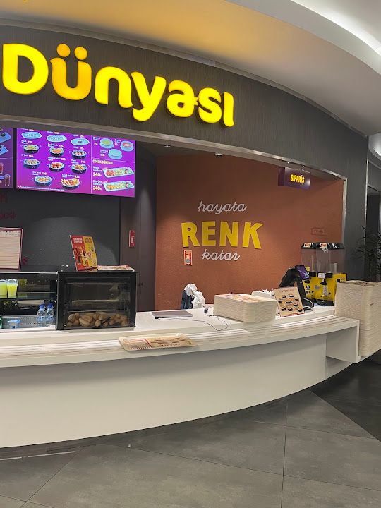 Tavuk Dünyası Orjin Maslak Avm