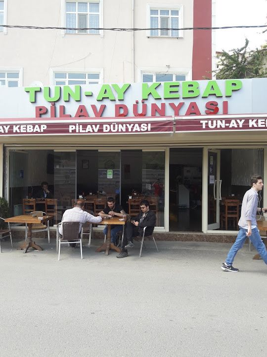 Tun-ay kebap pilav dünyası