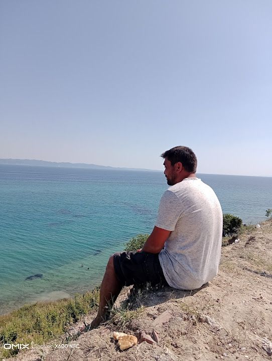 Yenikoy Setustu Aile Cay Bahcesi