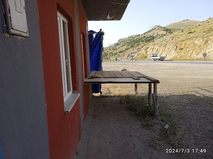 Canlı Alabalık Piknik Yeri