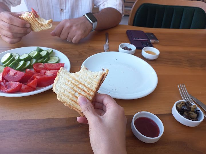 Royal Cafe Restorant