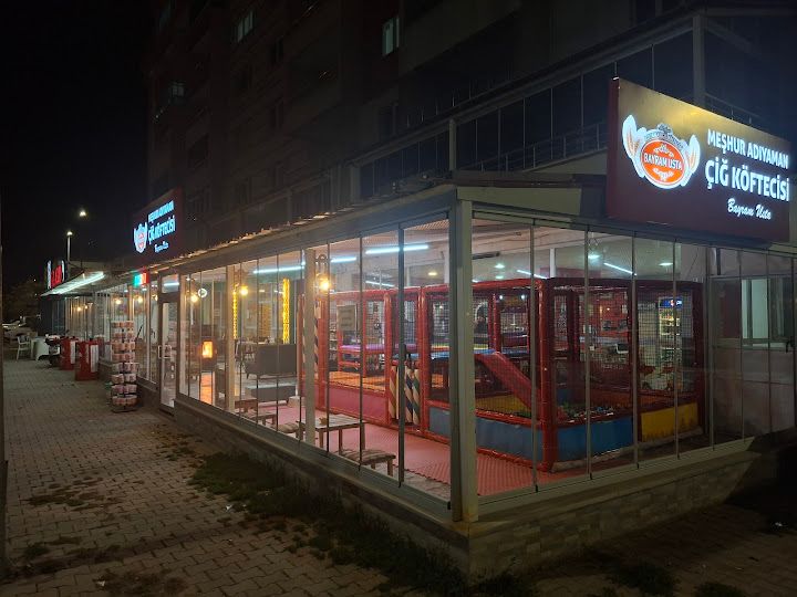 Şarkışla Adıyaman Çiğ Köfteci Bayram Usta