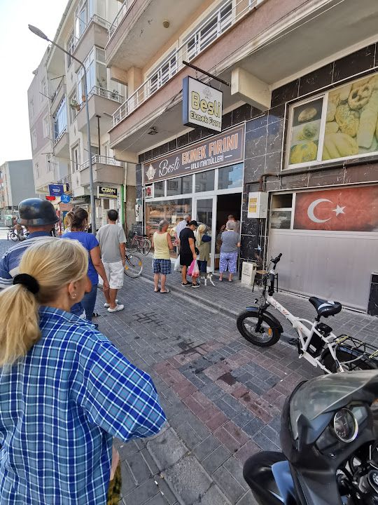 Besli Unlu Mamulleri