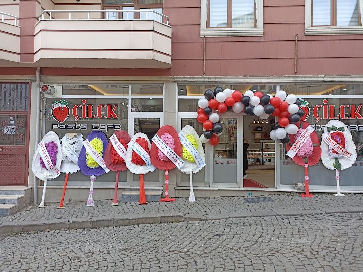 Çilek Pasta Cafe