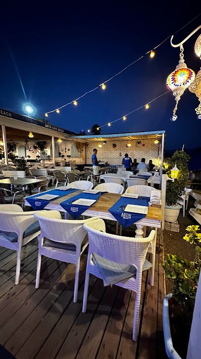 Artis Cafe Beach