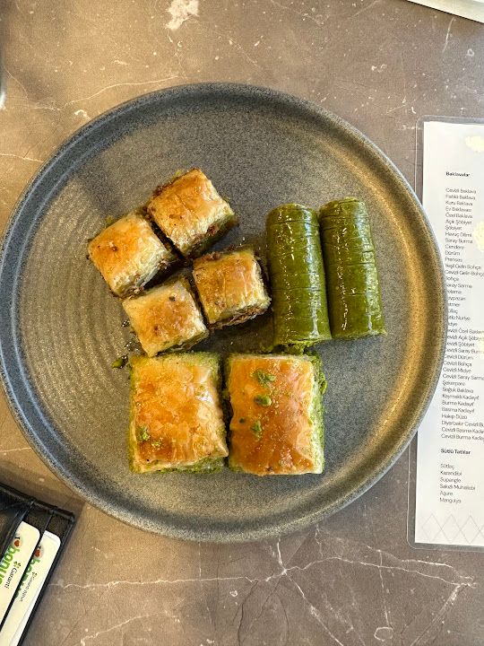 Fıstık Baklava - Seferihisar Şubesi