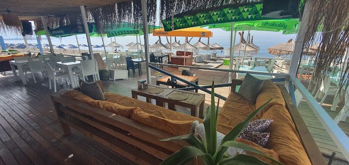Hashtag beach club