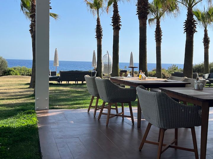 Hiddenbay Teos Restaurant
