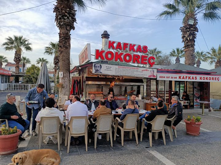 Kafkas Kokoreç Köfte Sucuk