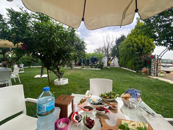 Seferihisar Çiftlik Kahvaltı&restaruant