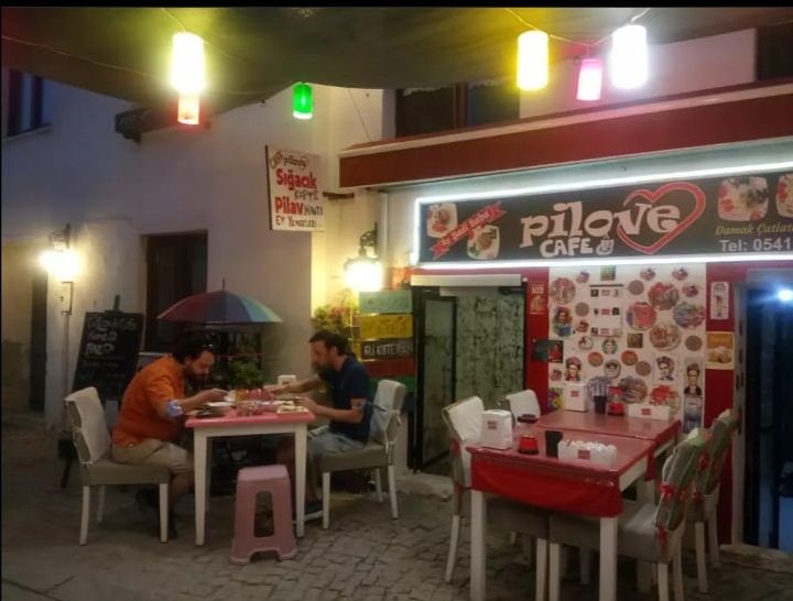 Sığacık pilavcısı