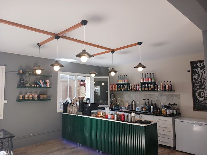 Trip Coffee & Cocktail
