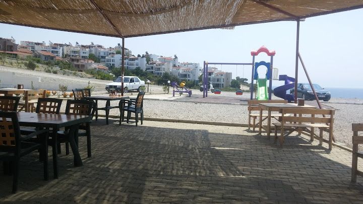 Zümrüt Evler Cafe