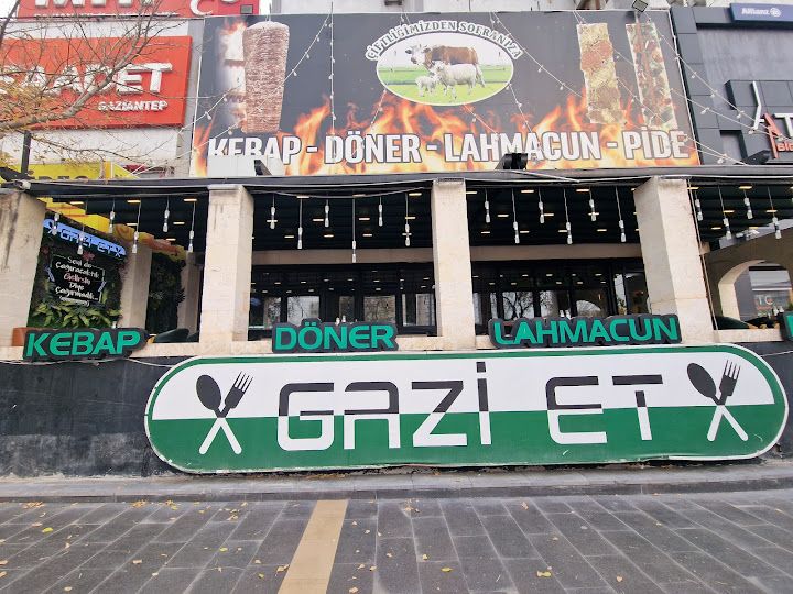 Gazi Et
