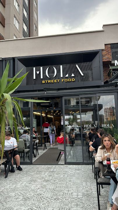 Hola Street Food