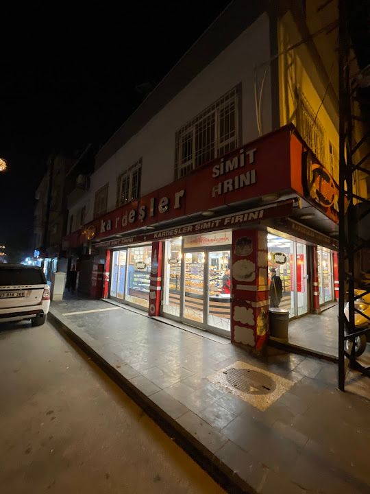 Kardeşler Simit Firini
