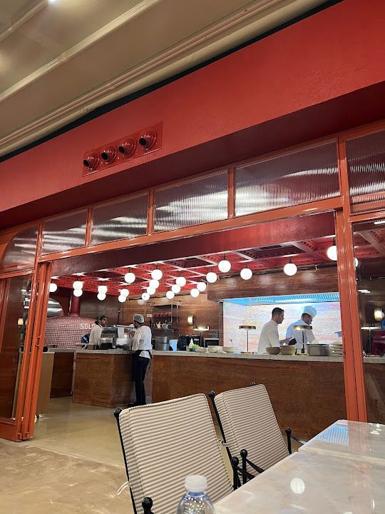 Solo Cibo Restaurant