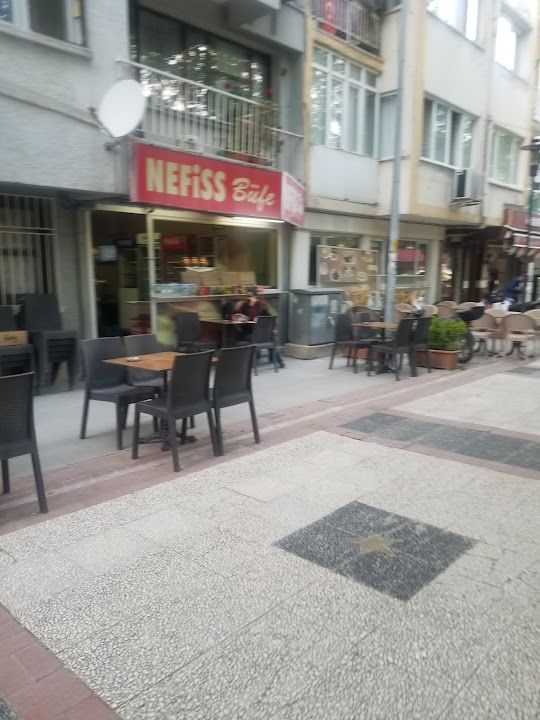 Nefiss Büfe