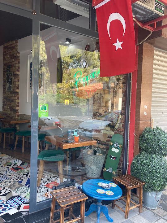 Pepperoni Cafe & Bistro Manisa