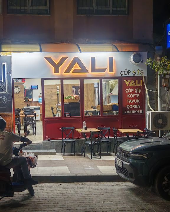 Yalı Çöp Şiş