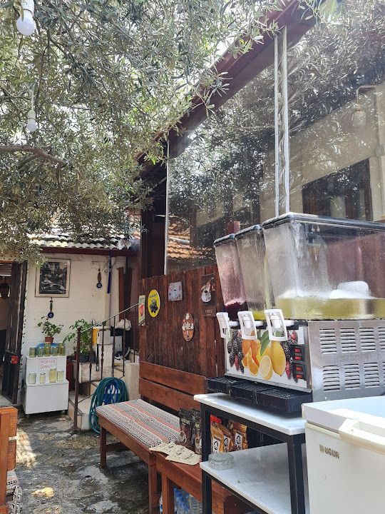 Aramızda Kalsın Cafe