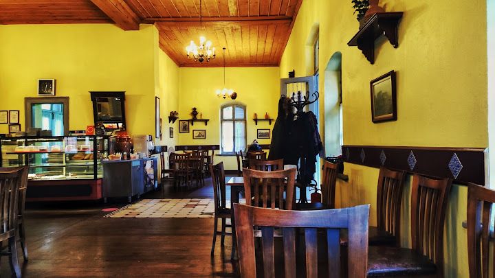 Carpouza Cafe