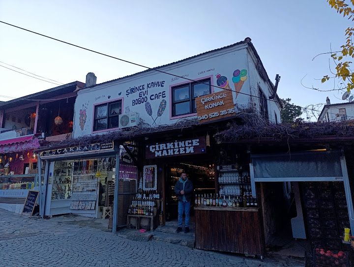 Çirkince Helen Cafe