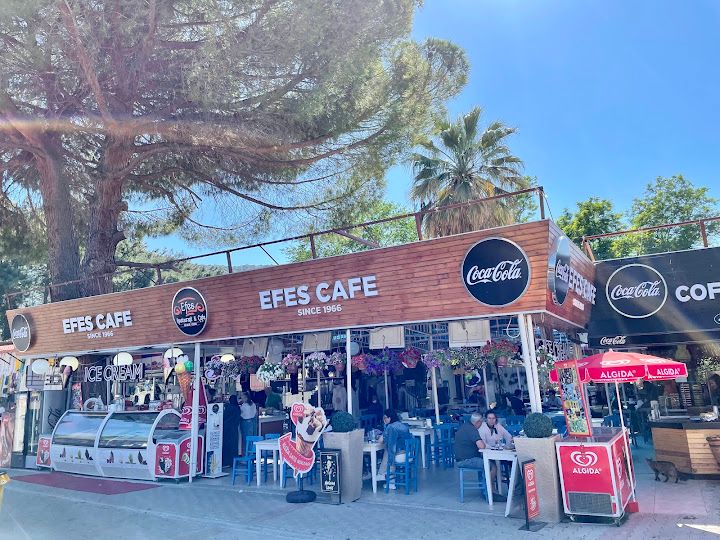 Efes Cafe