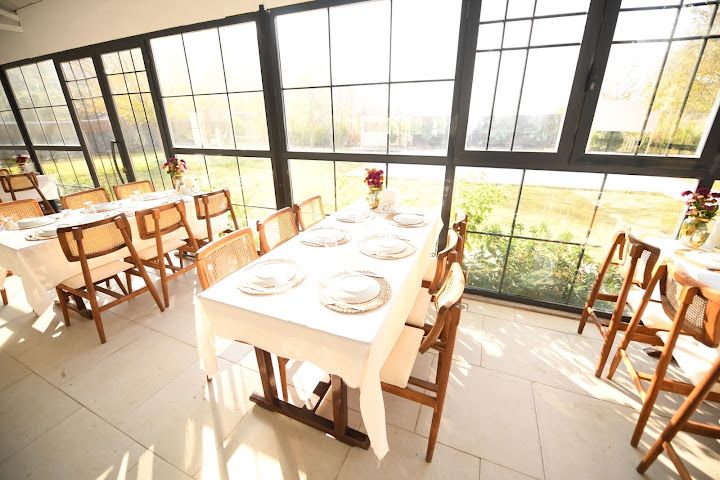 Oasis park restaurant