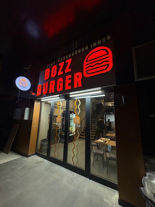 Bozz Burger