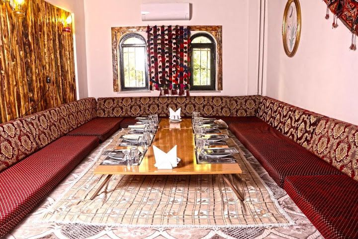 Közlüce Restaurant & Cafe