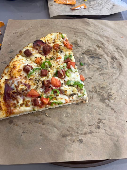 Little Caesars pizza ( Beyşehir caddesi)