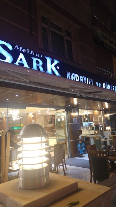 Meşhur Şark Kadayifi Ve Künefe Salonu